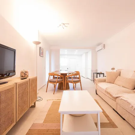 Ref. Escala 3: Con Vistas Al Mar A Pie De Playa ! - Es-325-24 Apartment *