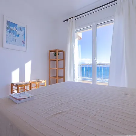 Ref. Escala 3: Con Vistas Al Mar A Pie De Playa ! - Es-325-24 Apartment *